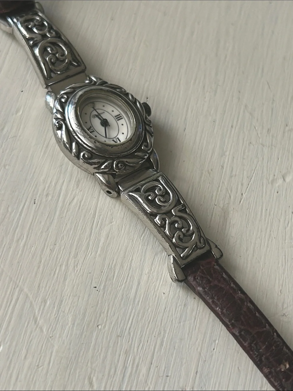 Vintage Brighton Scroll Santa Barbara ladies Watch w/leather strap NEW BATTERY
